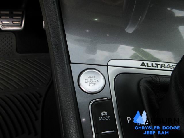 Used 2017 Volkswagen Golf Alltrack SE image 40