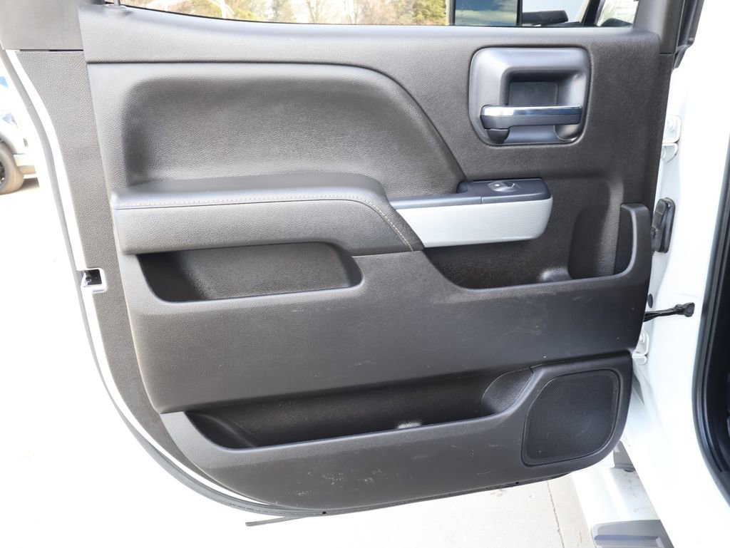 Used 2018 Chevrolet Silverado 3500 LTZ w/ Duramax Plus Package image 22