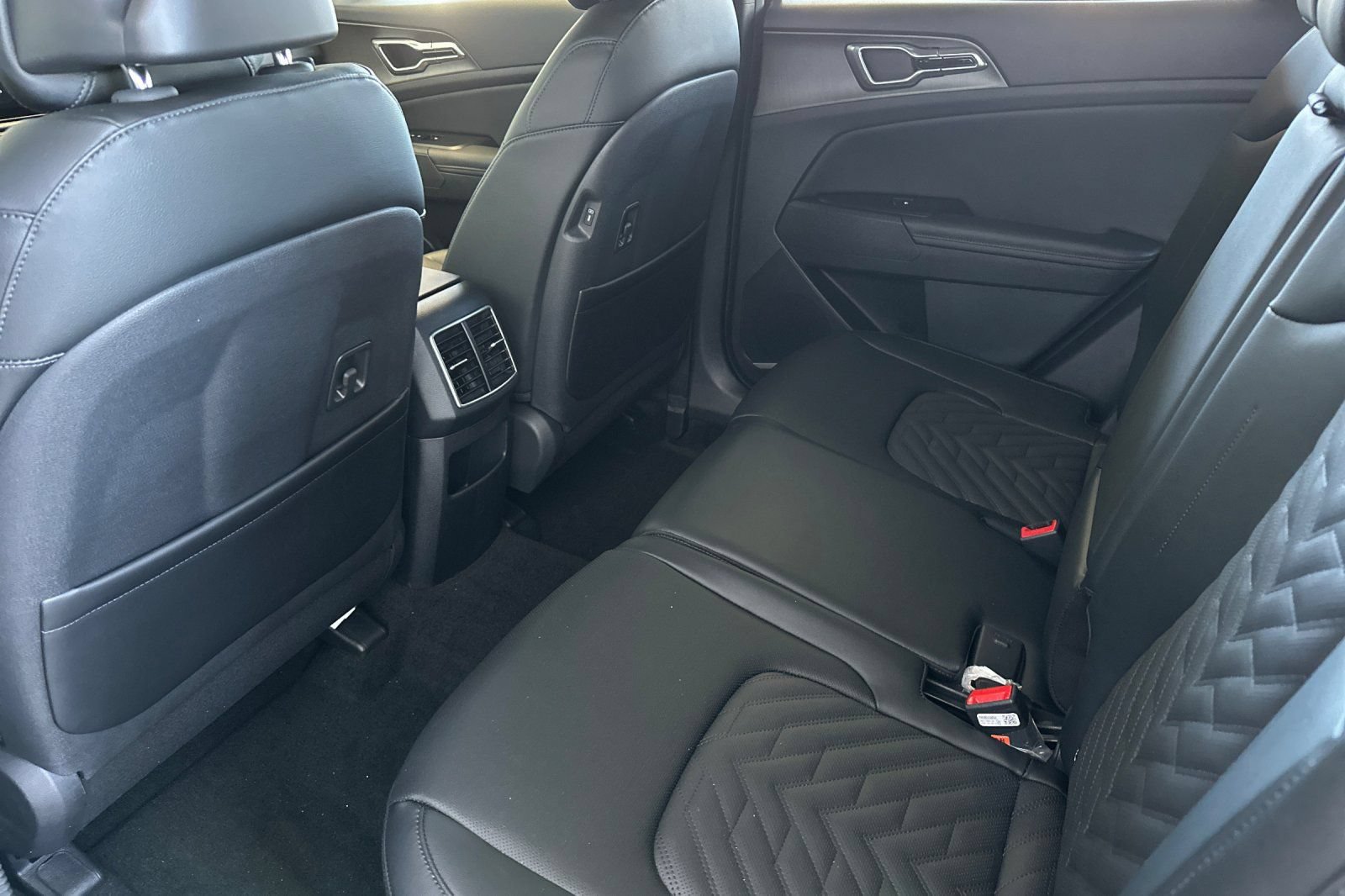 New 2026 Kia Sportage X-Line AWD/4WD image 12