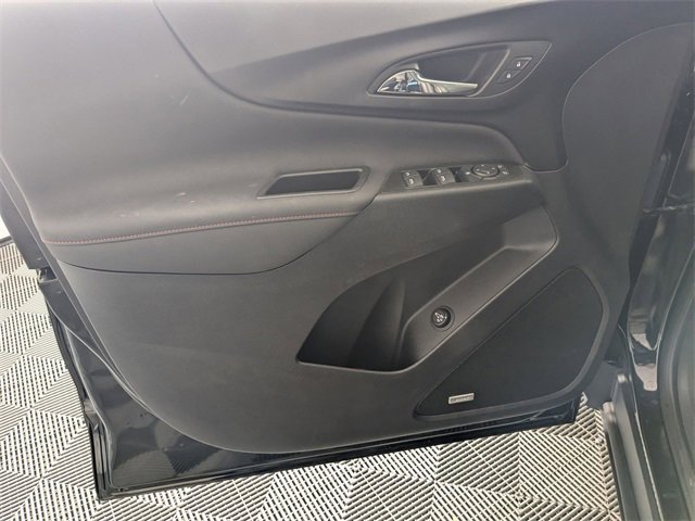 Certified 2023 Chevrolet Equinox RS w/ RS Leather Package image 10