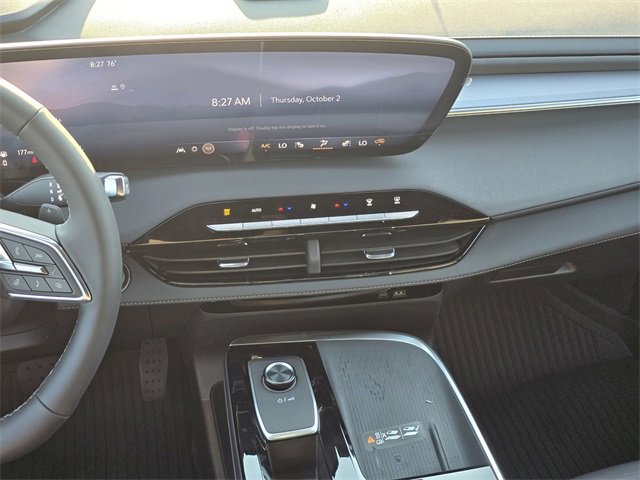 New 2026 Buick Enclave Sport Touring w/ LPO, Floor Liner Package image 14