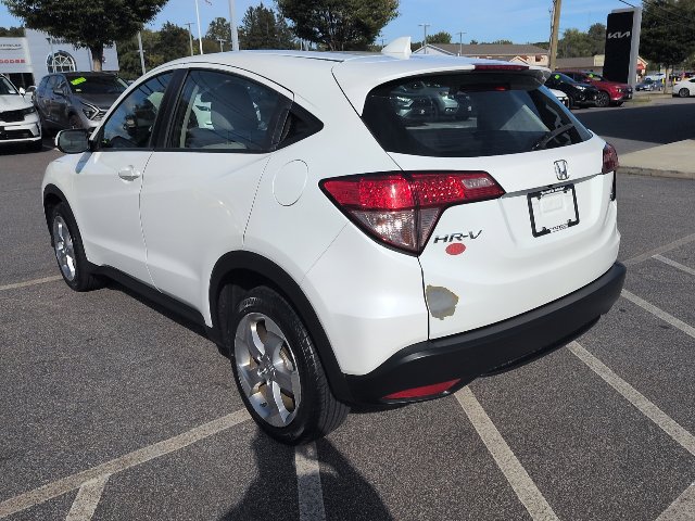 Used 2017 Honda HR-V LX image 7