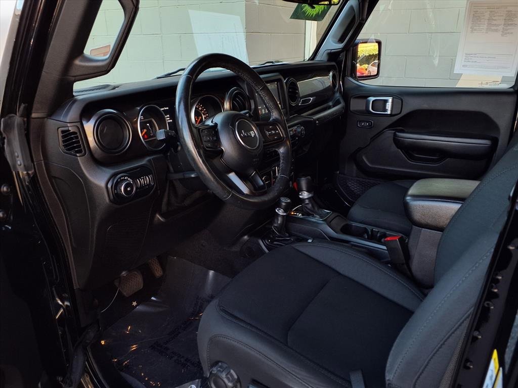 Used 2019 Jeep Wrangler Unlimited Sport image 15