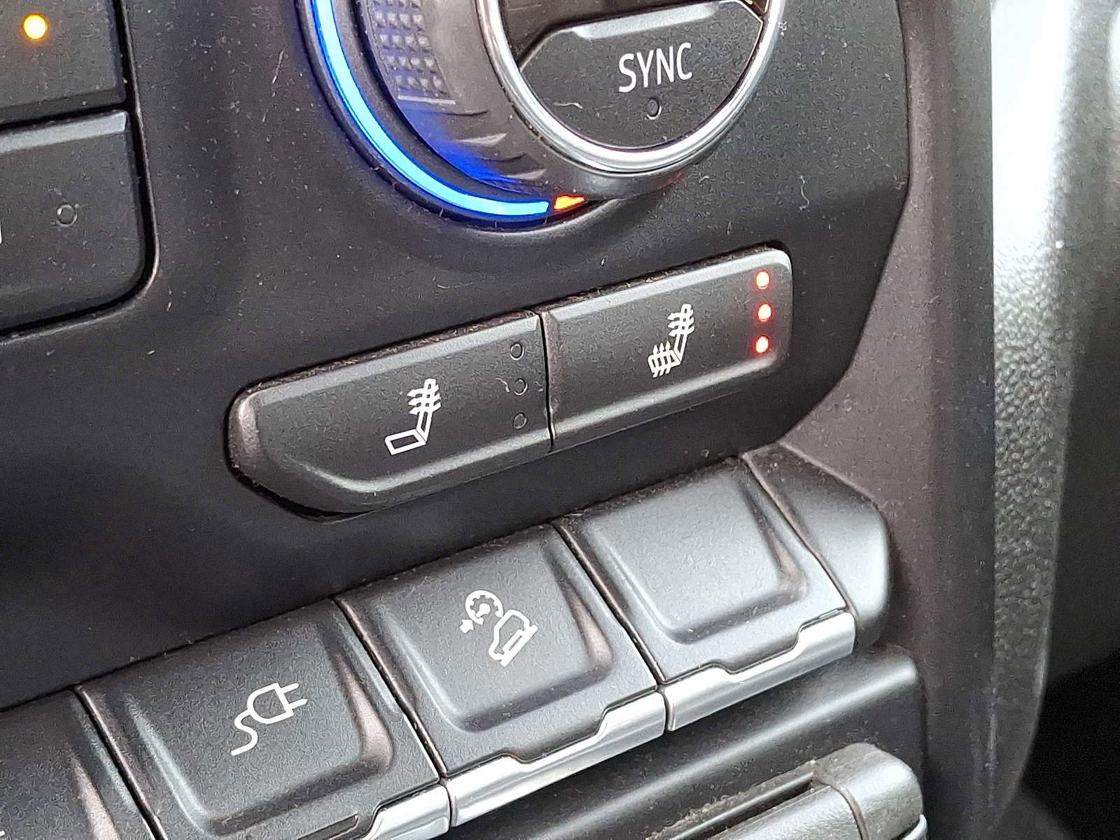 Used 2021 Chevrolet Silverado 1500 LT Trail Boss w/ Convenience Package II image 24