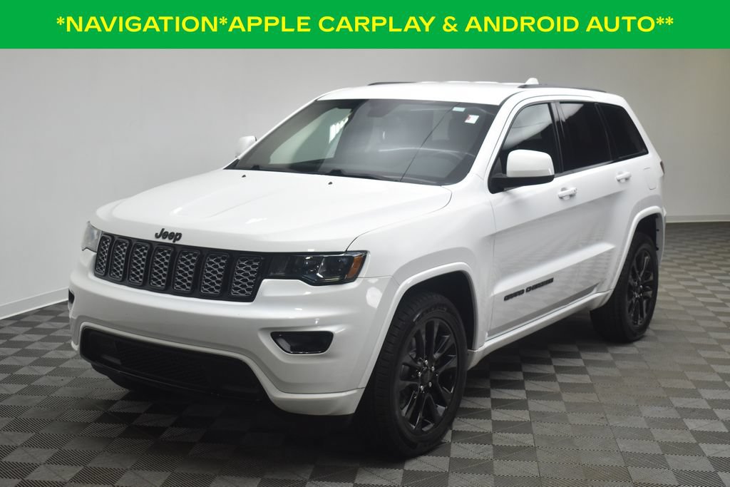 Used 2021 Jeep Grand Cherokee Laredo X AWD/4WD image 3