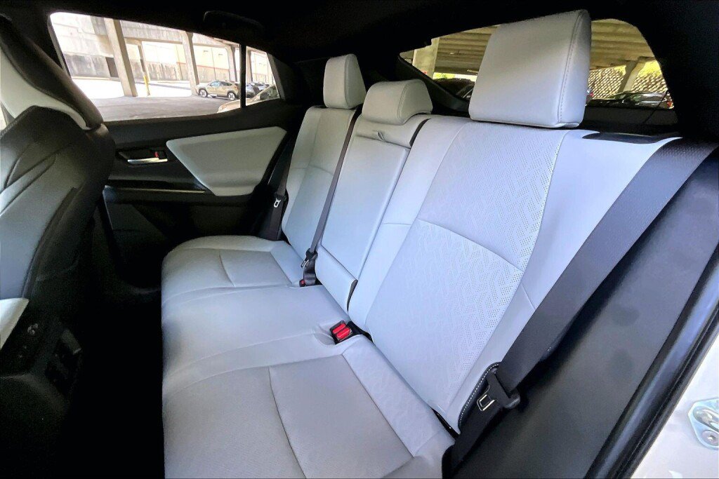 New 2026 Subaru Uncharted AWD image 8