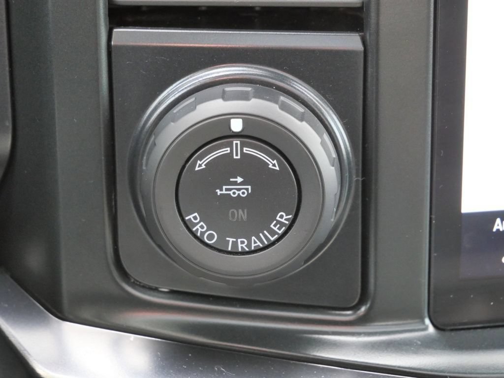 Used 2023 Ford F250 Lariat w/ Lariat Ultimate Package AWD/4WD image 56