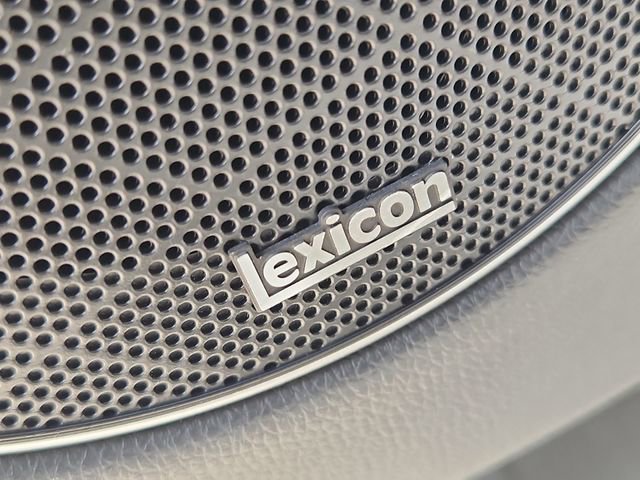 Used 2022 Genesis GV70 3.5T Sport w/ Sport Prestige Package image 25