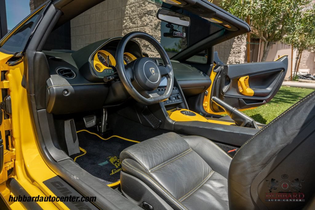 Used 2006 Lamborghini Gallardo Spyder AWD/4WD image 17