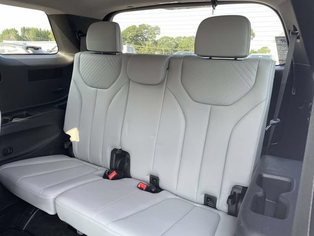 Used 2024 Hyundai Palisade SEL AWD/4WD image 13