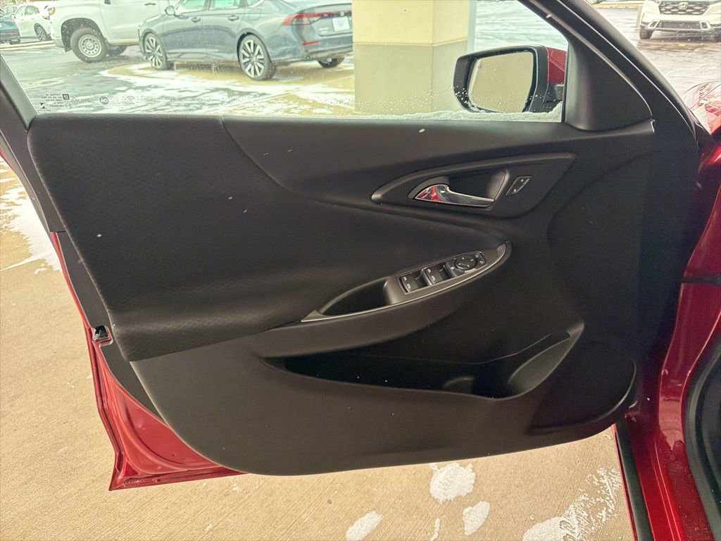 Used 2024 Chevrolet Malibu RS w/ LPO, Floor Liner Package image 17