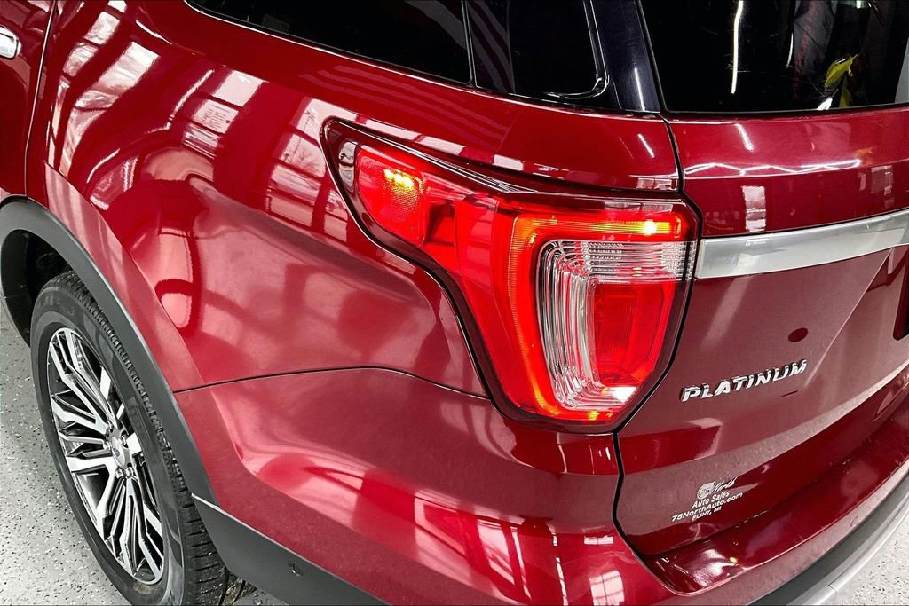 Used 2016 Ford Explorer Platinum image 23