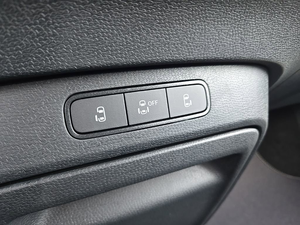 New 2025 Volkswagen ID. Buzz 1st Edition RWD image 38