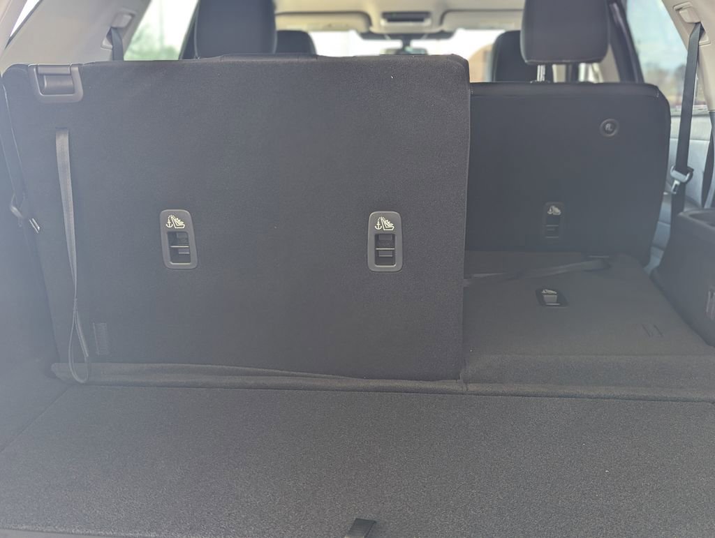 New 2026 Nissan Pathfinder SV image 19