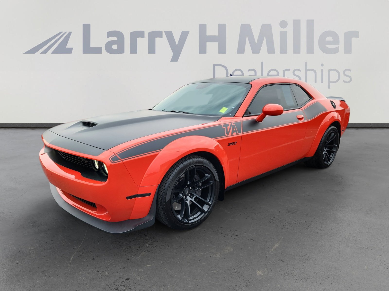 Used 2022 Dodge Challenger R/T Scat Pack image 1