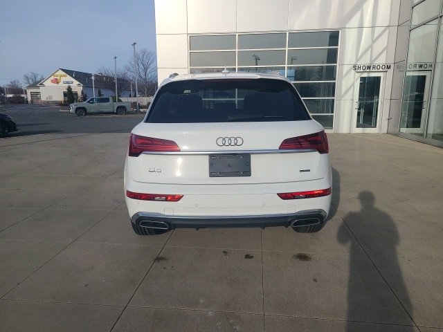 Used 2024 Audi Q5 2.0T Premium Plus w/ Premium Plus Package image 6