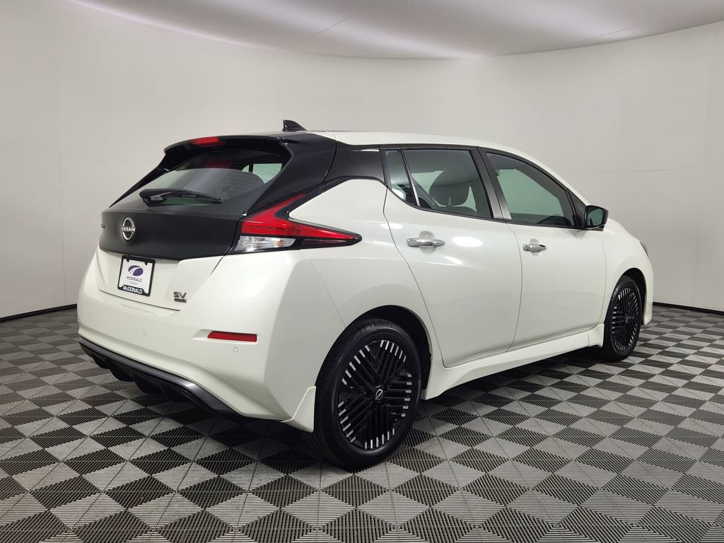 Certified 2024 Nissan Leaf SV Plus image 5