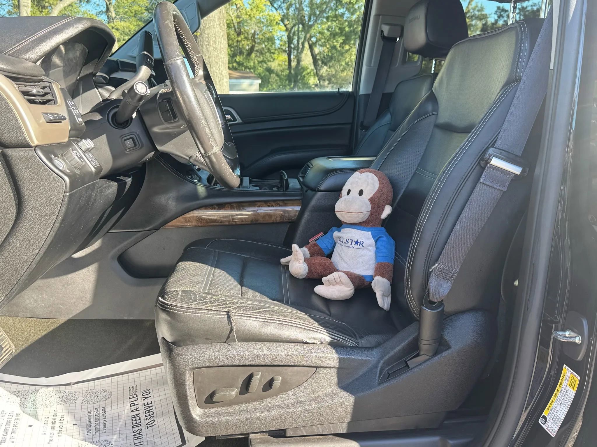 Used 2015 GMC Yukon XL Denali w/ Premium Package image 17