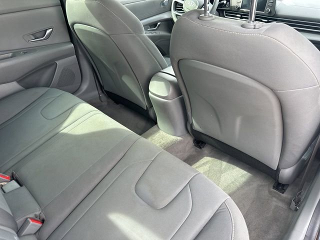 Used 2023 Hyundai Elantra SEL image 45
