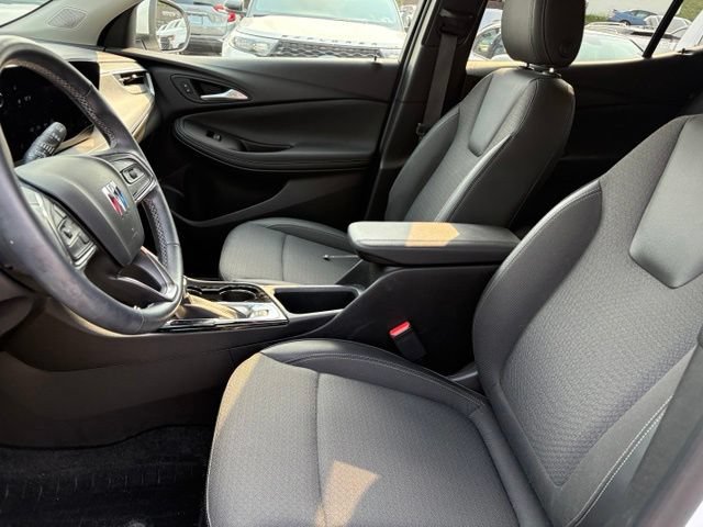 Used 2024 Buick Encore GX Preferred w/ Comfort Package AWD/4WD image 9