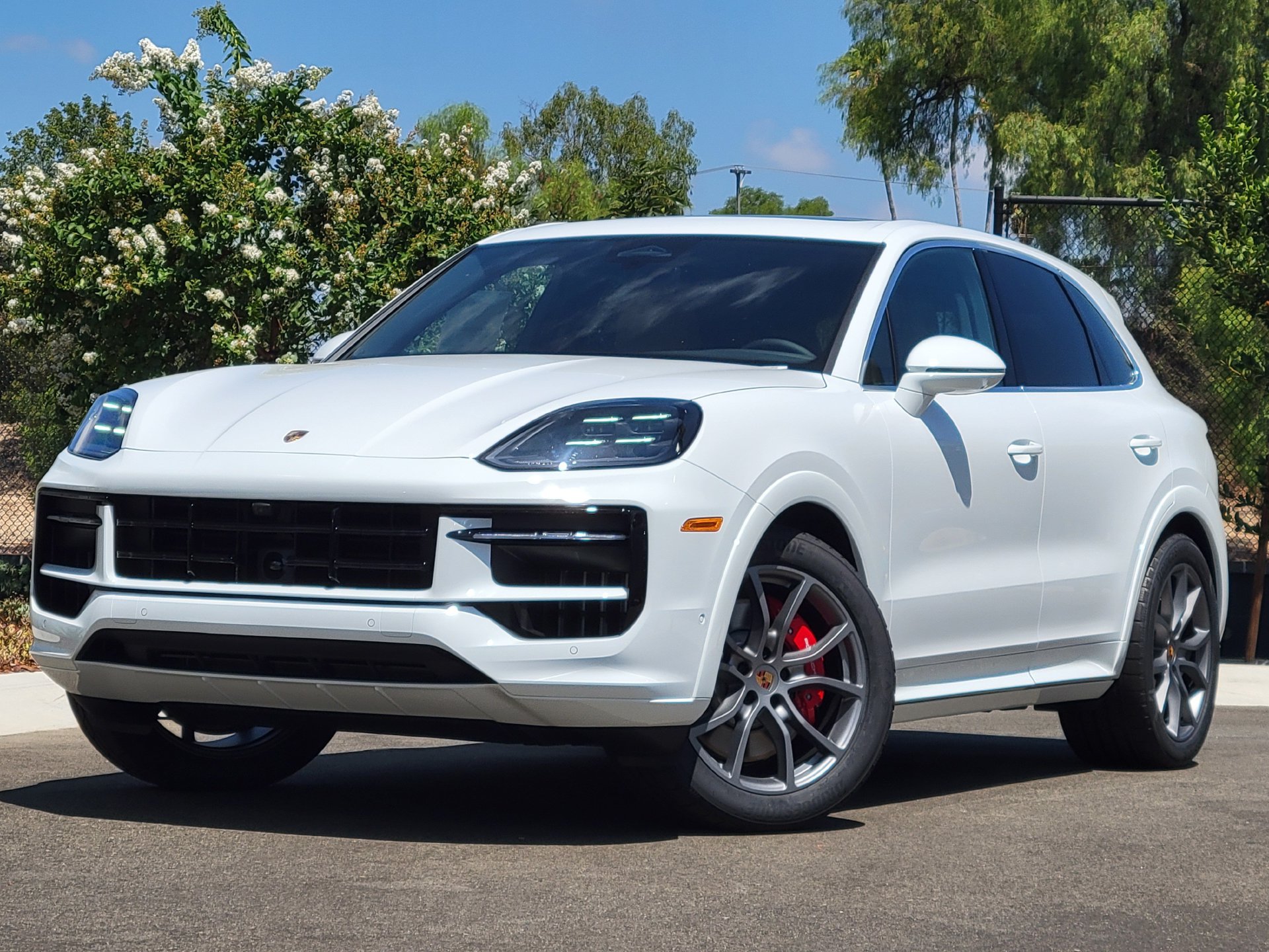 New 2026 Porsche Cayenne S AWD/4WD image 1