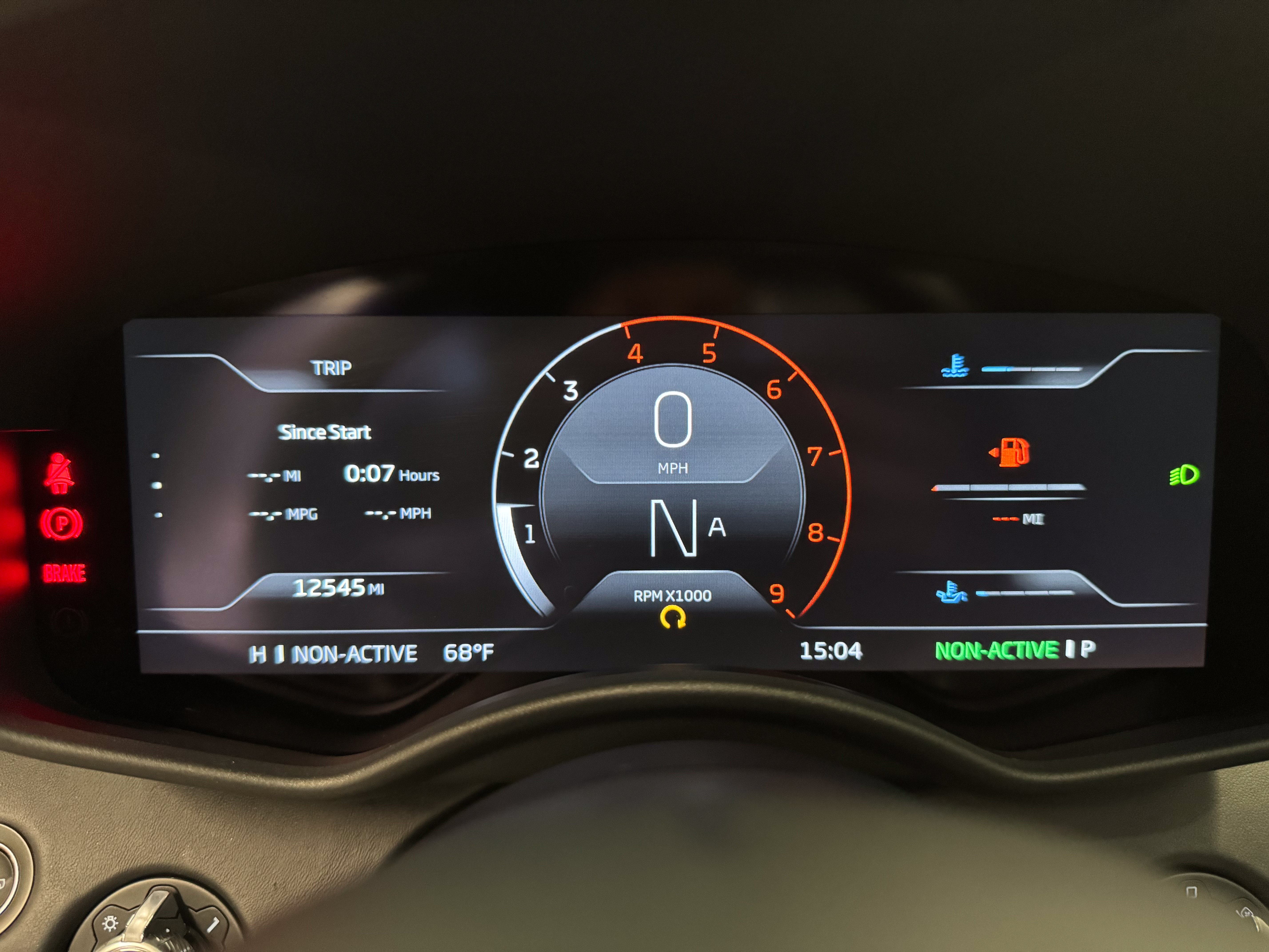 Used 2023 McLaren GT RWD image 15
