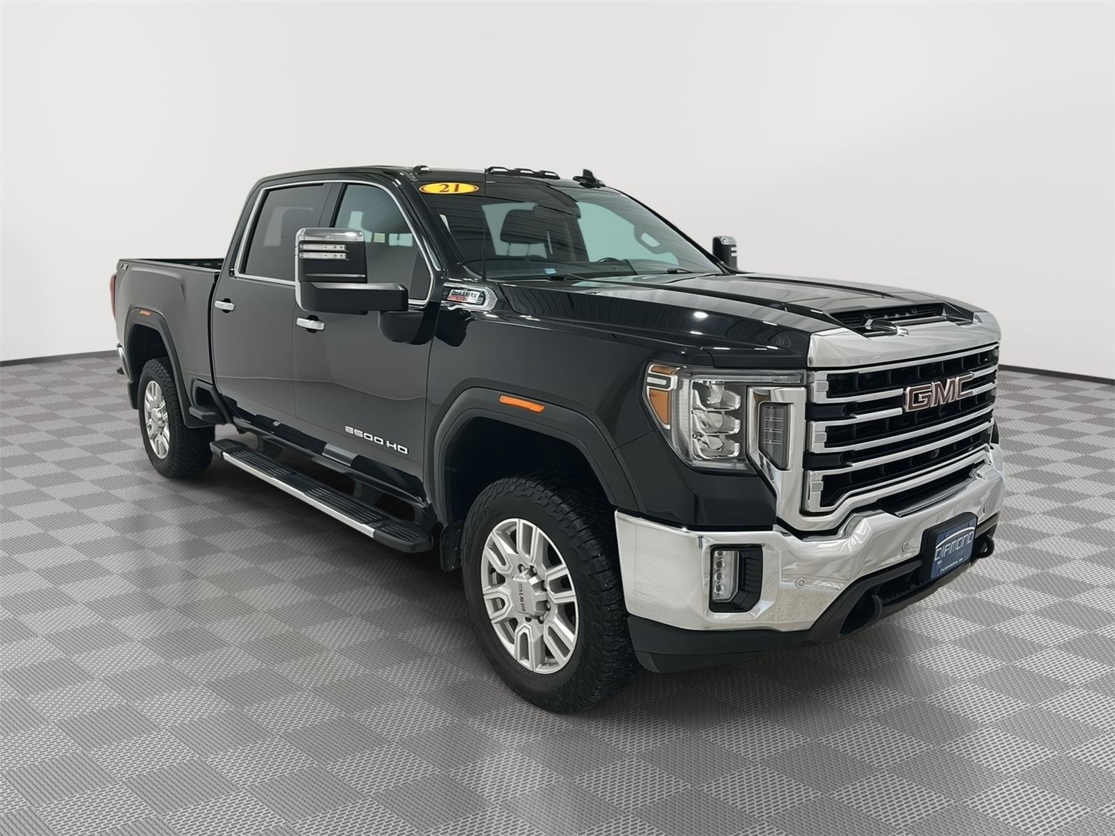 Used 2021 GMC Sierra 3500 SLT w/ SLT Premium Package image 5