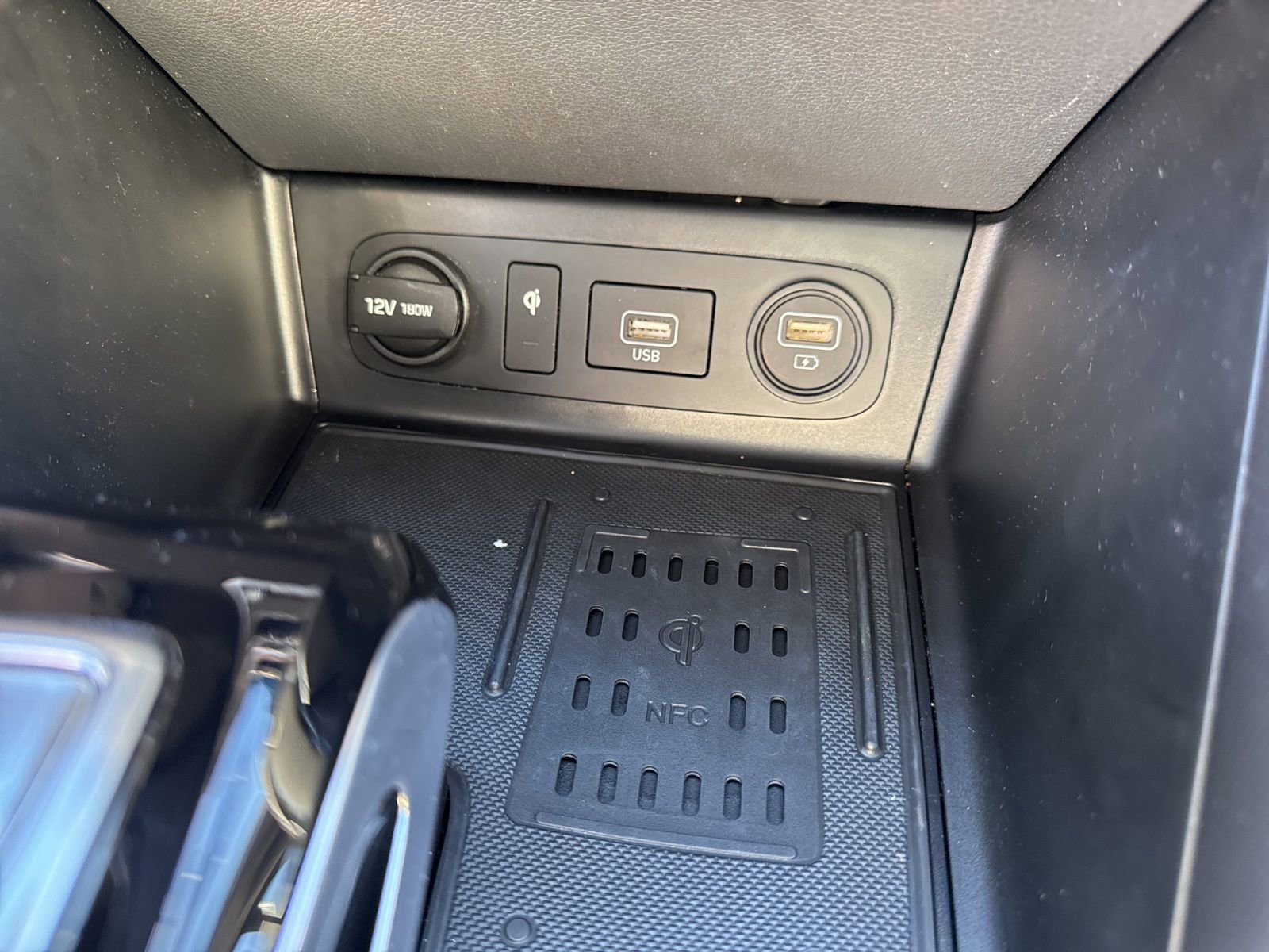 Used 2021 Hyundai Sonata Limited w/ Cargo Package image 24