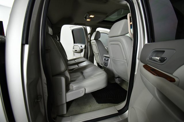 Used 2009 Chevrolet Silverado 3500 LTZ w/ LTZ Plus Package image 24
