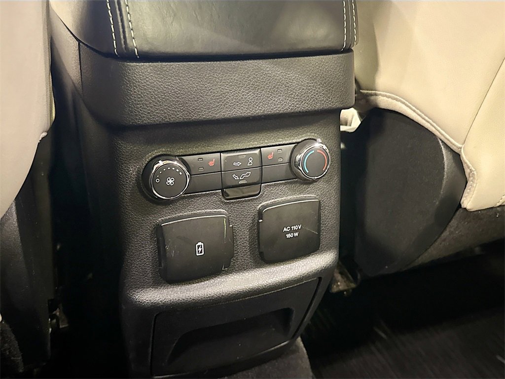 Used 2019 Ford Explorer Limited w/ Limited Luxury Package image 30