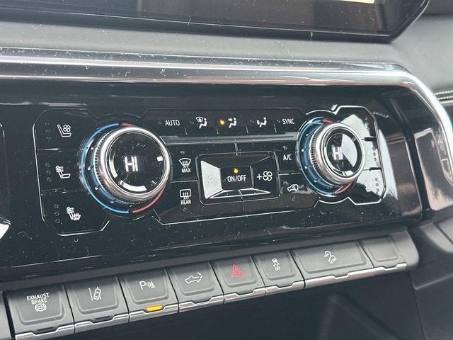 New 2026 GMC Sierra 2500 Denali Ultimate w/ Max Trailering Package image 12