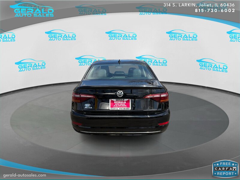 Used 2019 Volkswagen Jetta SE FWD image 4