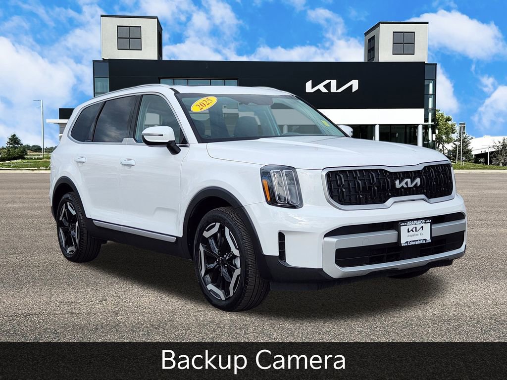 Certified 2025 Kia Telluride EX w/ EX Captain's Chair Package image 3