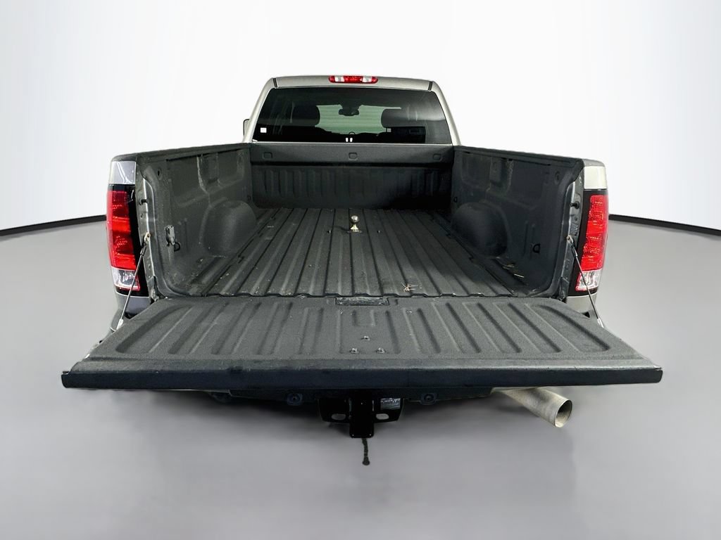 Used 2013 GMC Sierra 2500 Denali w/ Suspension Package, Off-Road AWD/4WD image 21