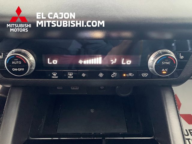 Used 2024 Mitsubishi Outlander SE image 20