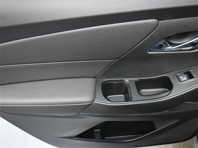 Used 2023 Chevrolet Traverse LT w/ LT Premium Package image 19