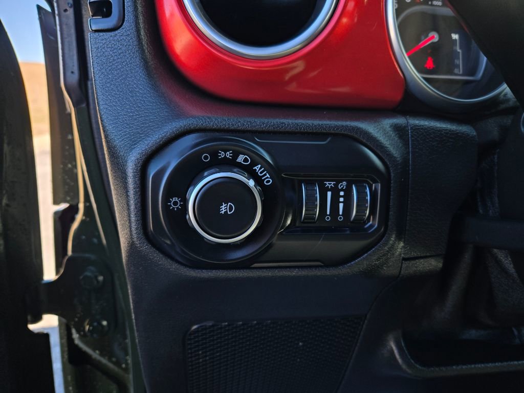 Used 2021 Jeep Wrangler Unlimited Rubicon image 13