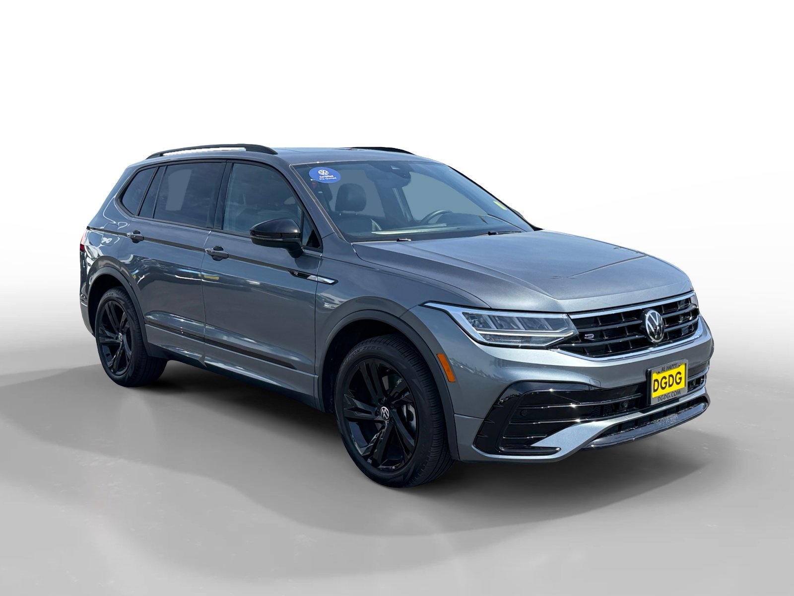 Certified 2023 Volkswagen Tiguan SE R-Line FWD image 7