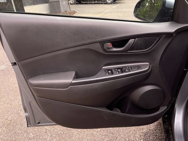Used 2021 Hyundai Kona SE FWD image 20