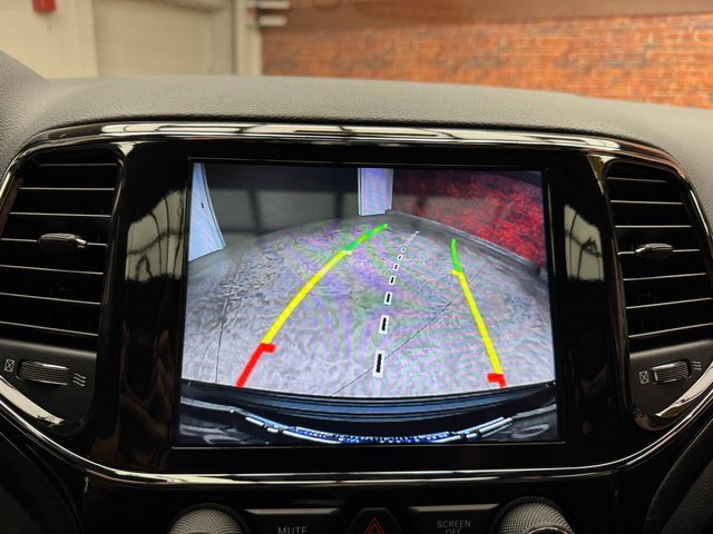 Used 2022 Jeep Grand Cherokee Laredo X image 21