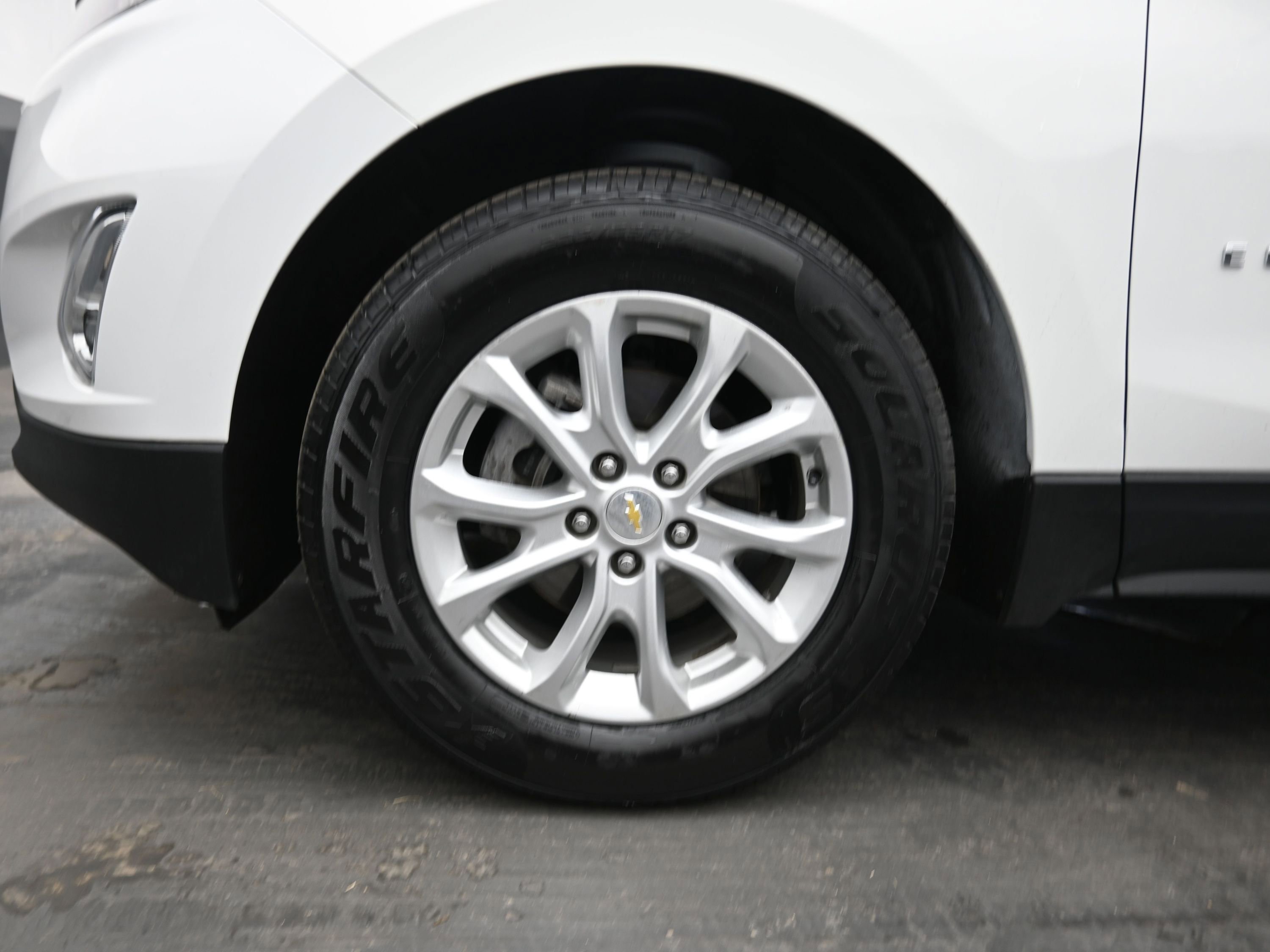 Used 2019 Chevrolet Equinox LT image 9