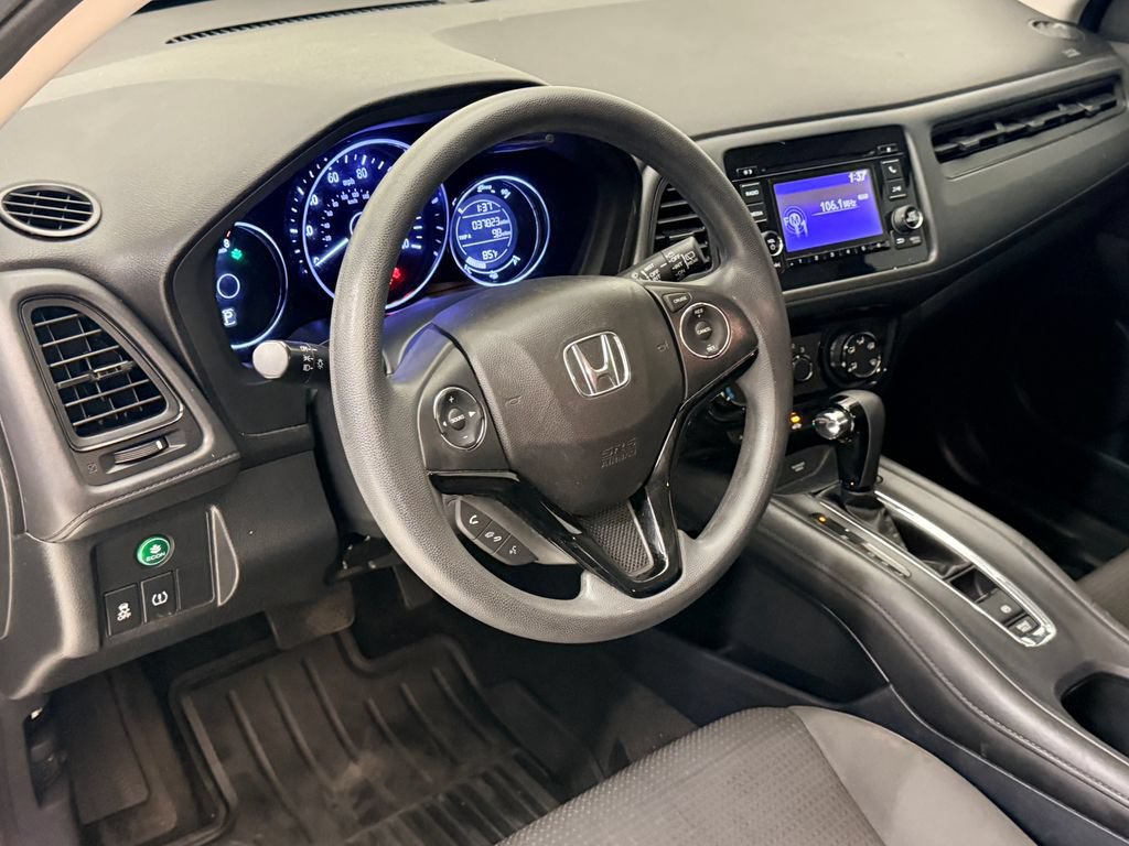 Used 2020 Honda HR-V LX image 17