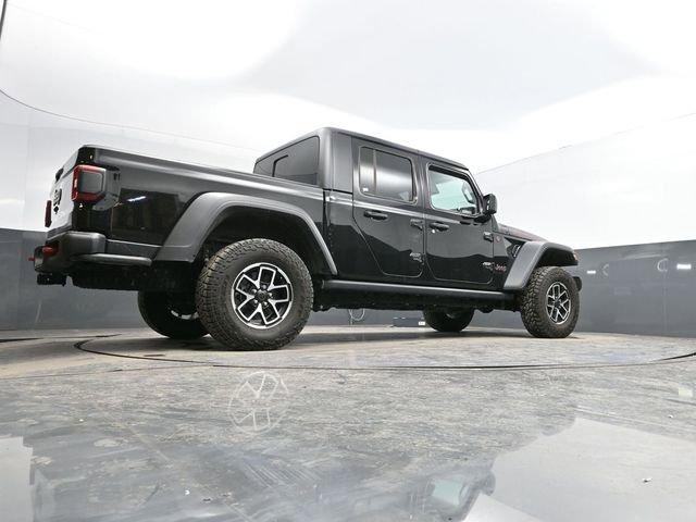 Used 2024 Jeep Gladiator Rubicon w/ Technology Group image 50