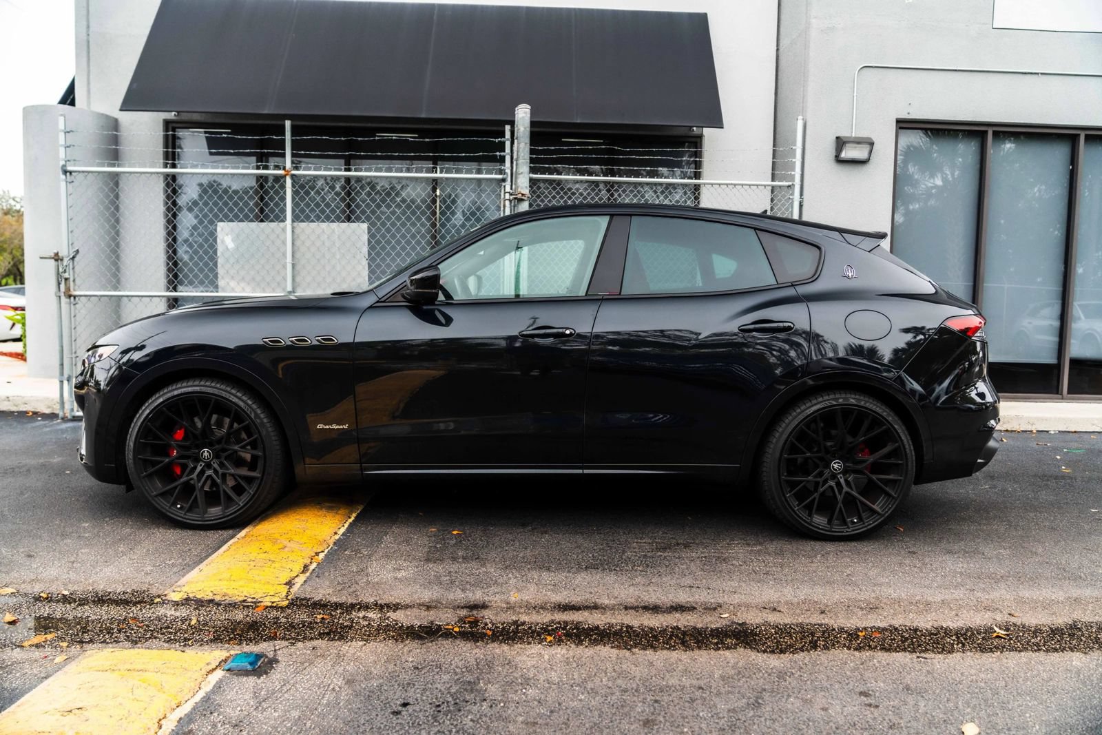 Used 2021 Maserati Levante S GranSport AWD/4WD image 6