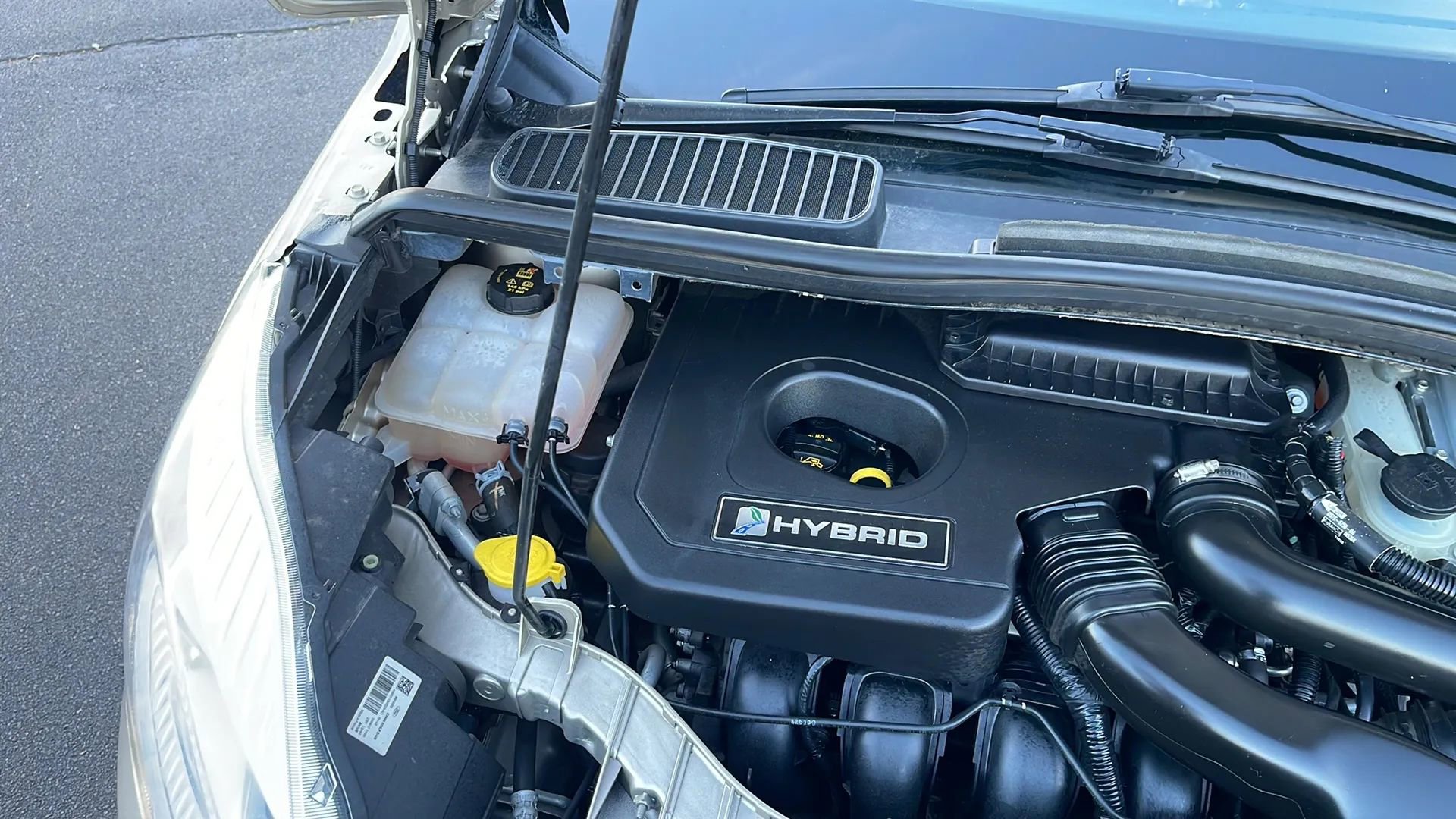 Used 2017 Ford C-MAX SE image 20