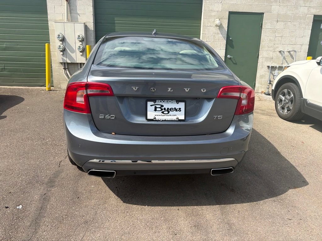 Used 2018 Volvo S60 T5 Inscription AWD/4WD image 3