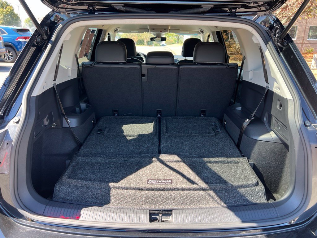 Used 2023 Volkswagen Tiguan SE FWD image 14