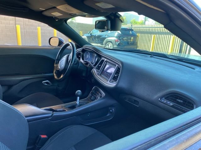 Used 2019 Dodge Challenger R/T image 5