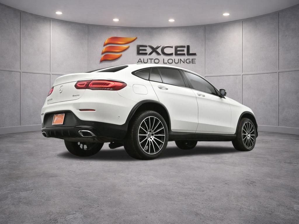Used 2023 Mercedes-Benz GLC 300 4MATIC Coupe image 42