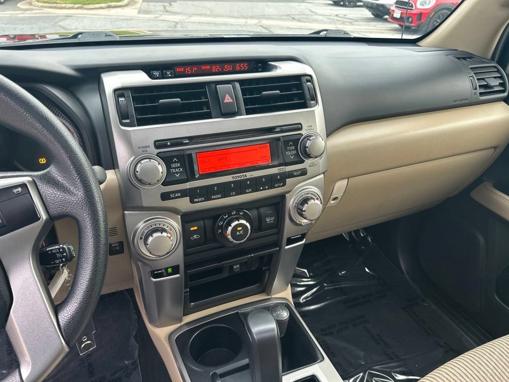 Used 2011 Toyota 4Runner SR5 AWD/4WD image 32